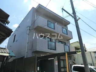 静岡県駿東郡長泉町下土狩【マンション】の外観