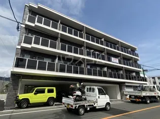 ノイエス ラントの画像