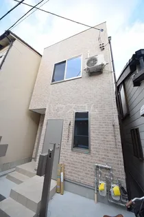 ビーバーズハウスⅢ【1階】の外観