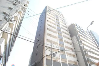 クリスタルグランツ梅田【10階】の外観