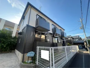 カトルセゾン【1階】の外観