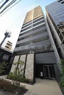 プレサンスロジェ本町【13階】の外観