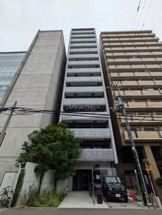 レオンコンフォート本町【7階】の外観