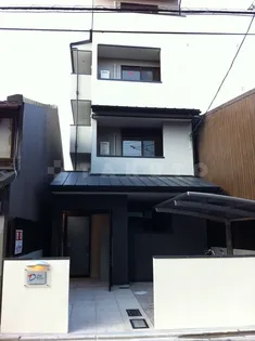 京都府京都市上京区西橋詰町【マンション】の外観