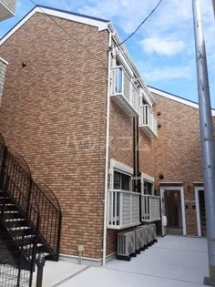 神奈川県横浜市金沢区町屋町【アパート】の外観