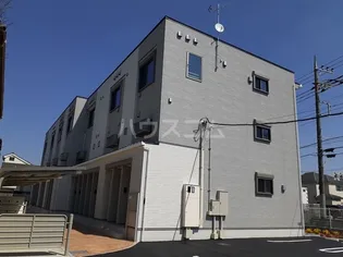 アーバン グランデ【1階】の外観