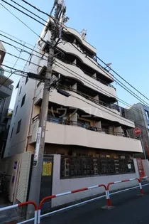 東京都新宿区下落合2丁目【マンション】の外観