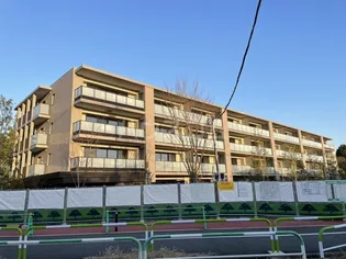 東京都世田谷区給田1丁目【マンション】の外観