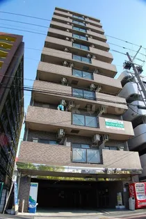 コスモプラザ新大阪【9階】の外観