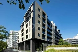 東京都品川区上大崎4丁目【マンション】の外観