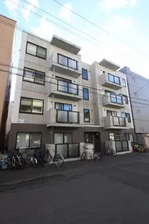 マ メゾン山鼻の画像