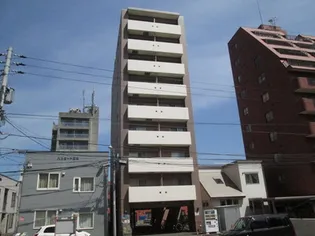 AZZURRI GARDEN山鼻【00205号室】の外観