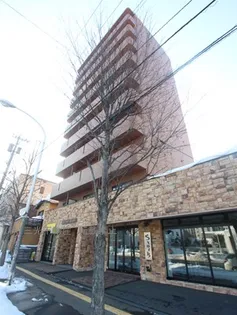 アップタウンハイツ【9階】の外観