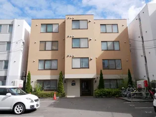 ハウス中の島シュラインの画像