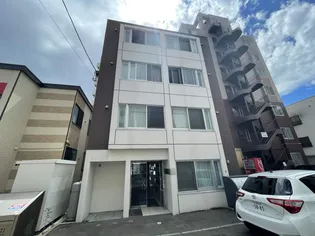 Y′z(ワイズ)【2階】の外観