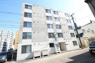 リデーレ菊水【5階】の外観