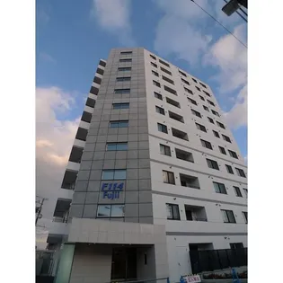 F114【5階】の外観