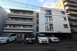 フェスタリア宮の森の画像