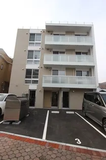 エルミタージュS23の画像