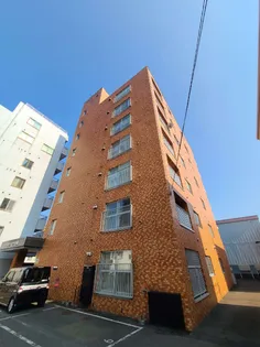 北海道札幌市中央区南十三条西7丁目【マンション】の外観