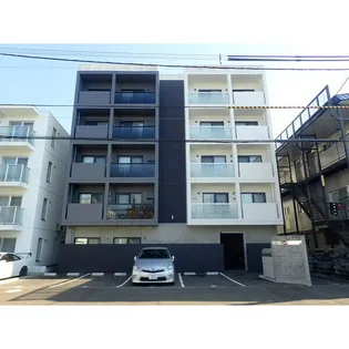 アヴェンタドール学園前【4階】の外観