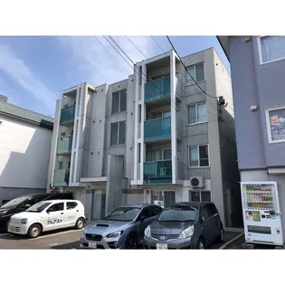 LIVE AURA(リヴェオーラ)【3階】の外観