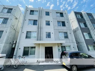 プレシェルト中の島【2階】の外観