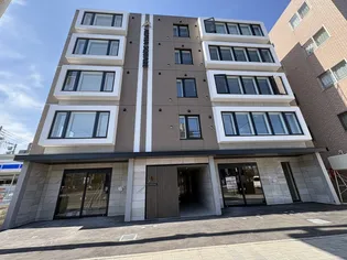 アルファスクエアの画像