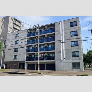 GRANDUKE北円山【1階】の外観