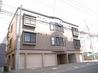 ラ ジュネスの画像