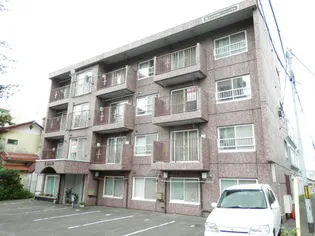 ローヤルハイツ東札幌【3階】の外観