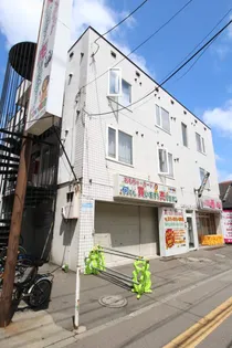 ひばりヶ丘パールハイム【2階】の外観