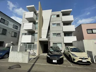 ステラトレス【1階】の外観