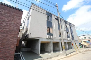 アプリーラ青葉町A棟【2階】の外観