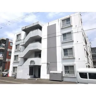 パークシティ南郷【205号室】の外観