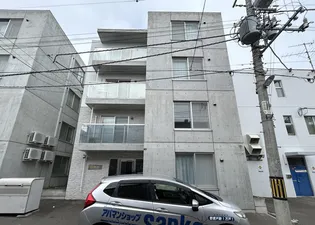 ベルビューイルミネ【4階】の外観