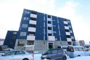 カレラ新さっぽろ【3階】の外観