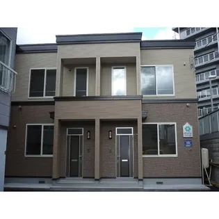 ルミエール豊平公園【1階】の外観