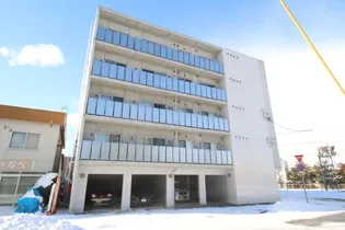 メゾン・ド・エルム【4階】の外観