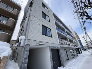 BASE NANGOU【4階】の外観