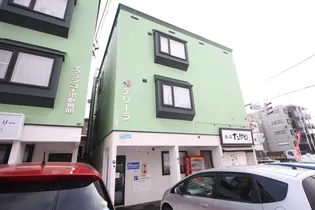 デリーラ【201号室】の外観