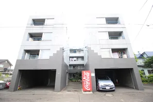 コート・モンターニュ【A301号室】の外観