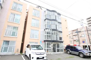 ラパン アジールAの画像