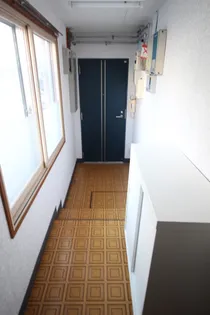 サザンシティ16【208号室】の玄関