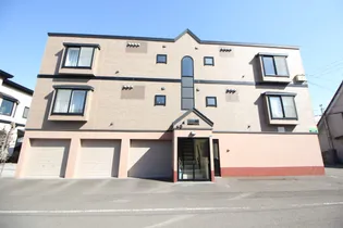 アールズコートN24【2階】の外観