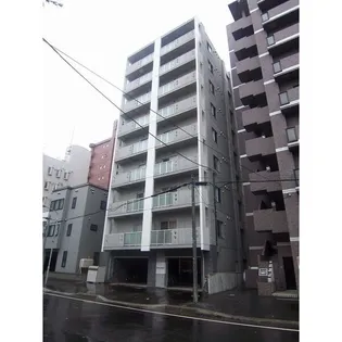 トロワメゾン【5階】の外観