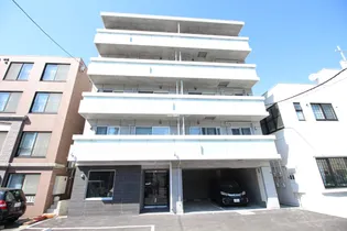 リュクスN22【3階】の外観