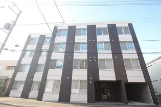 ポラリス元町【4階】の外観