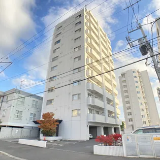 サンハイツ北大前【5階】の外観