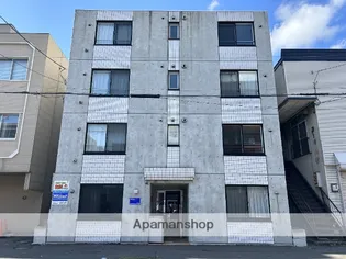 プールオムN10【3階】の外観